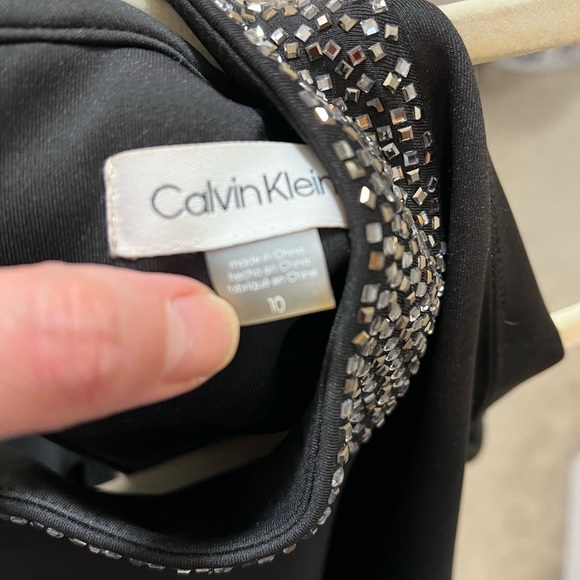 Calvin Klein Halter Cocktail Dress with Embellished Neck - Picture 3 of 6